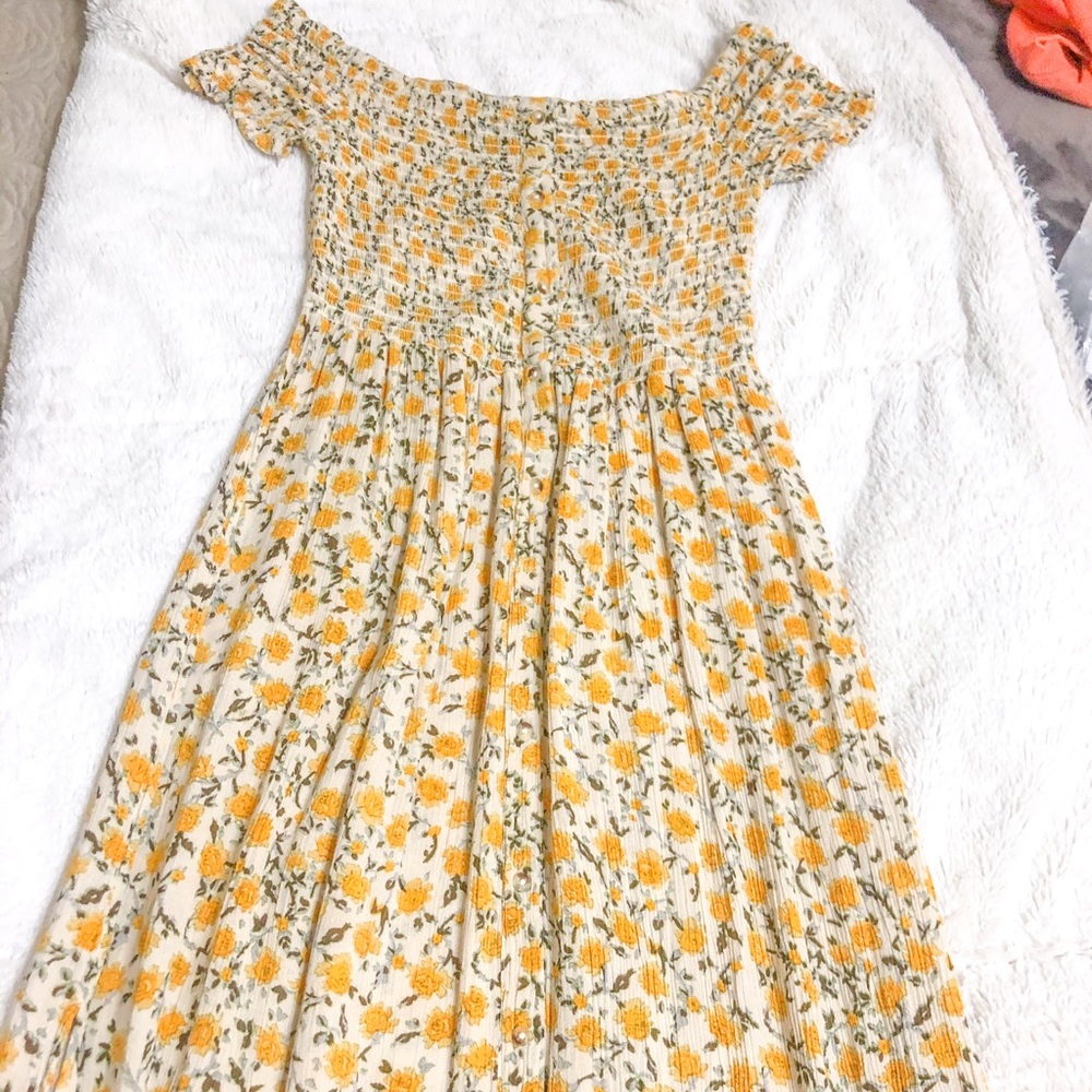 Urban outfitters yellow floral midi dress